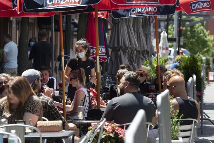 Boston makes outdoor dining program permanent